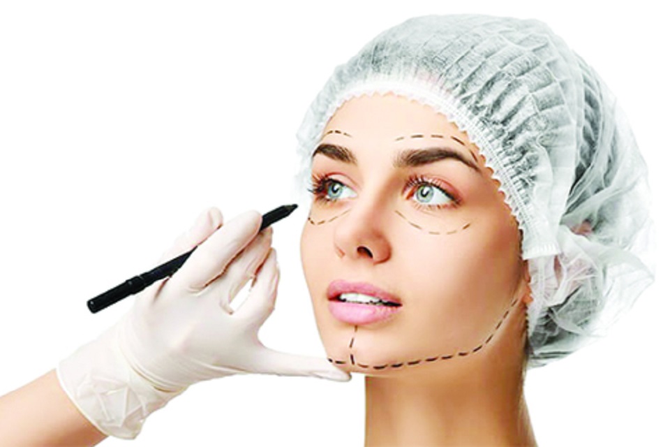 Avoiding Common Mistakes When Selecting A Plastic Surgeon