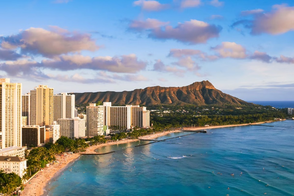 Living In Honolulu